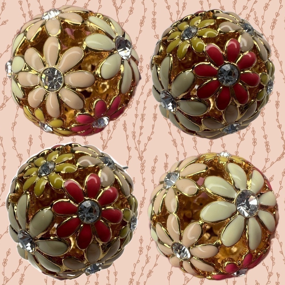 Coach Daisy Flower Dome Vintage Keychain - Picture 12 of 12